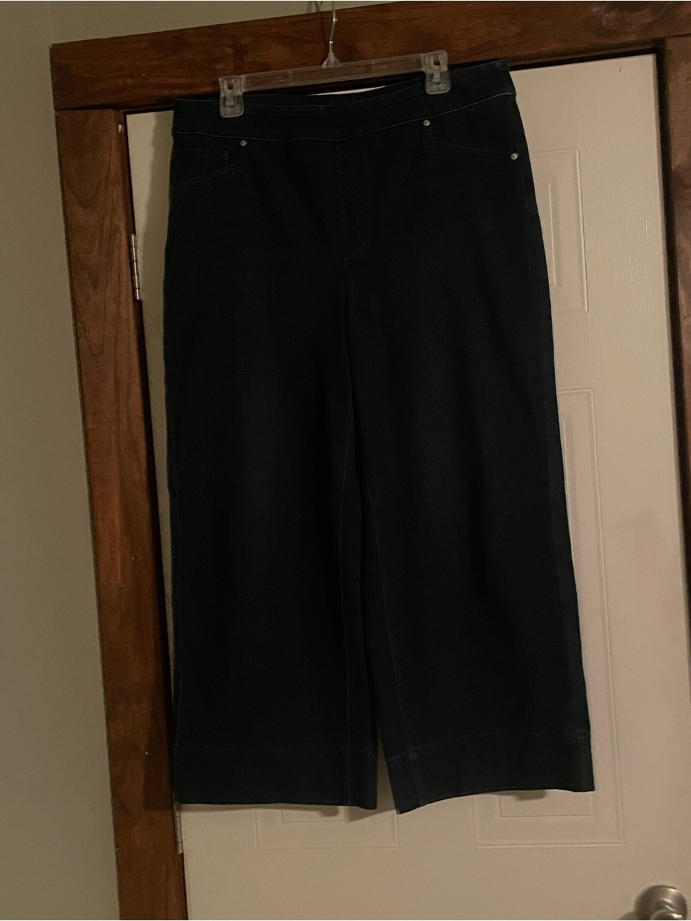 Chico's Black Wide-Leg Jeans - Flare Silhouette